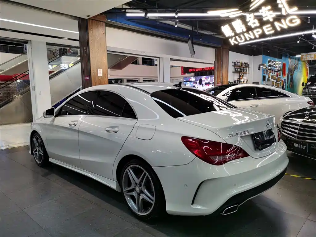 Mercedes-Benz CLA (Import) 2016 CLA 220 4MATIC фото 3
