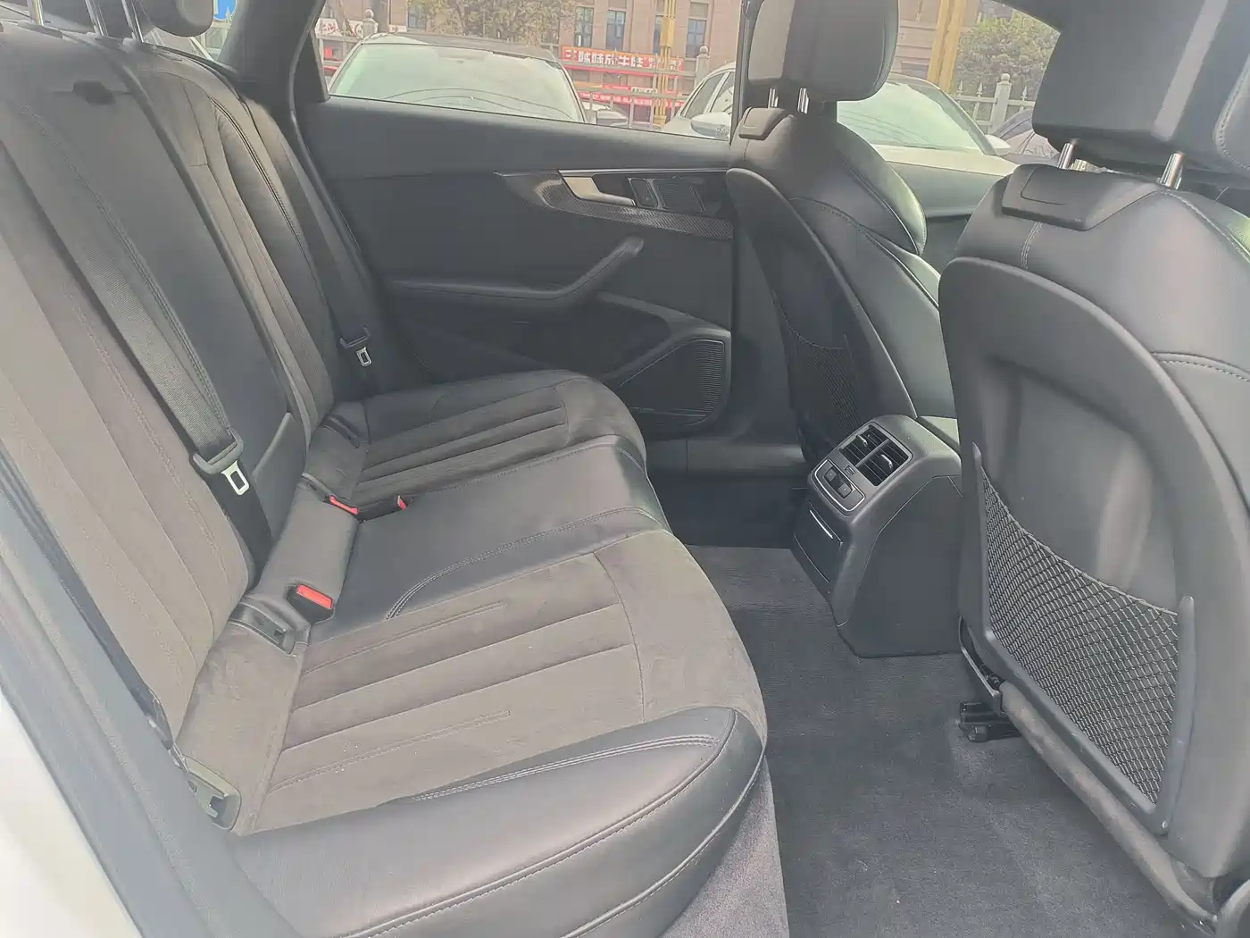 Audi A4L 2023 45 TFSI quattro Premium Sport фото 5