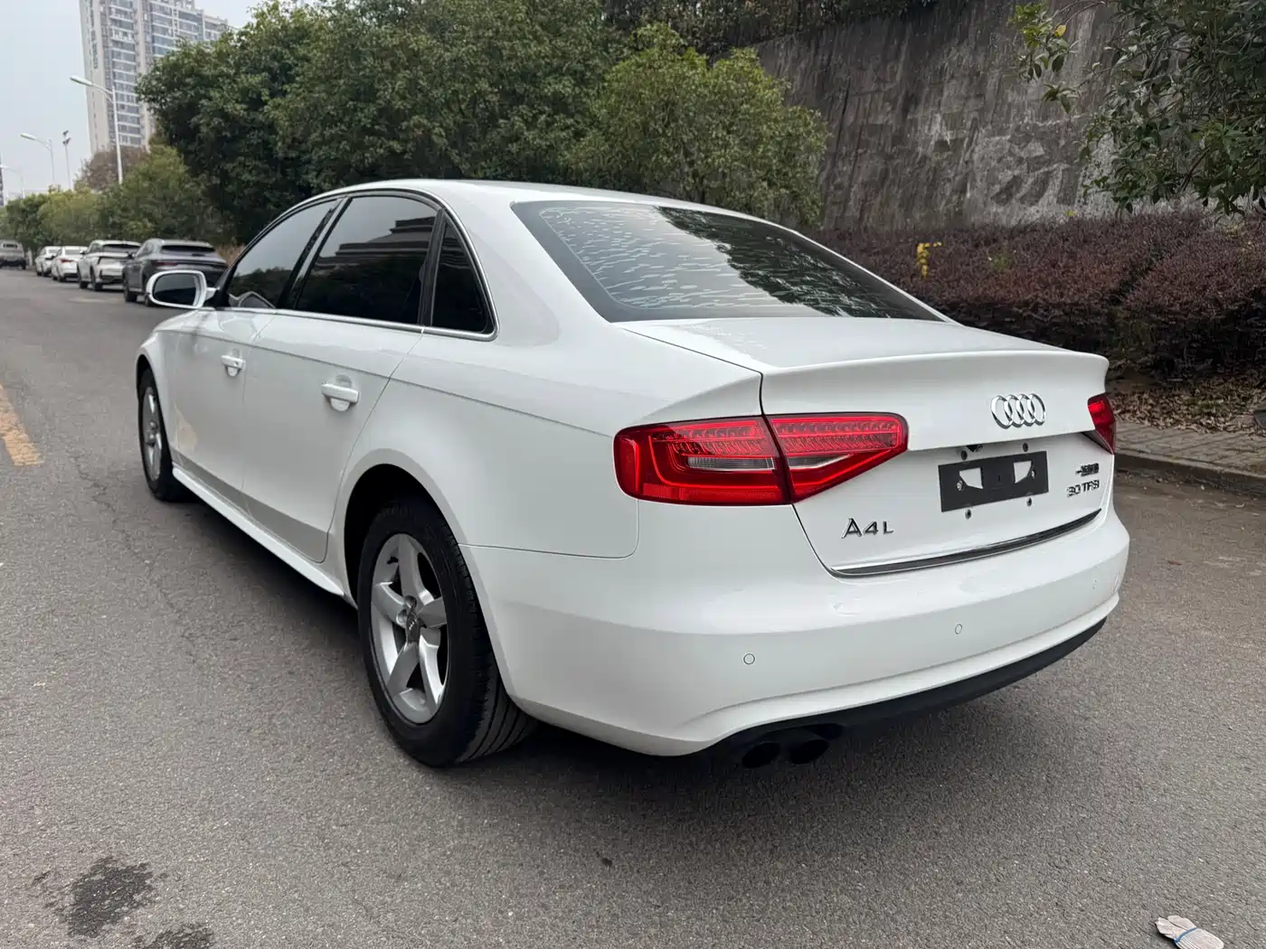 Audi A4L 2016 30 TFSI Collector's Edition Automatic Comfort фото 9