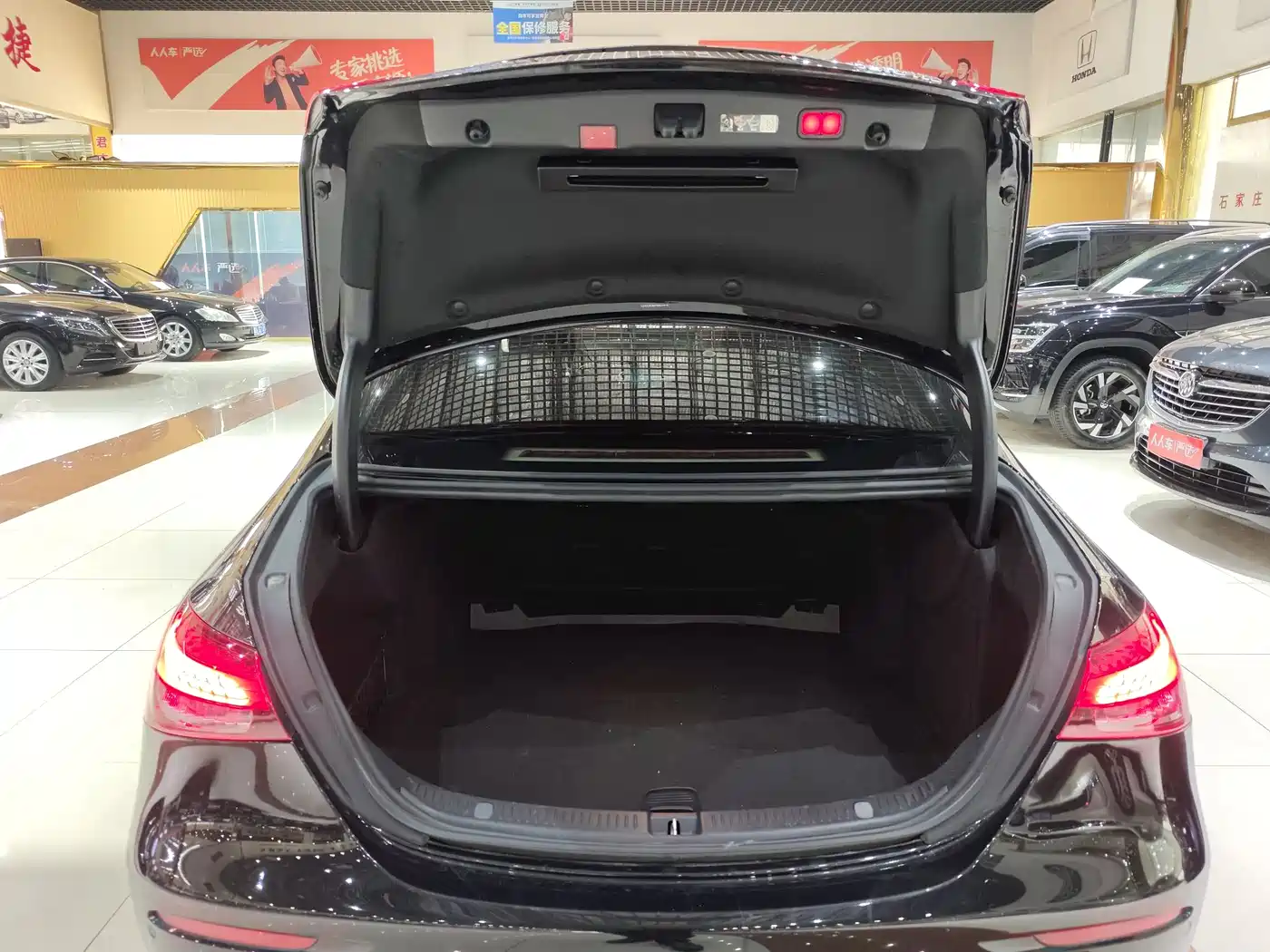 Mercedes-Benz E-Class 2023 Facelift E 300 L Fashion фото 13