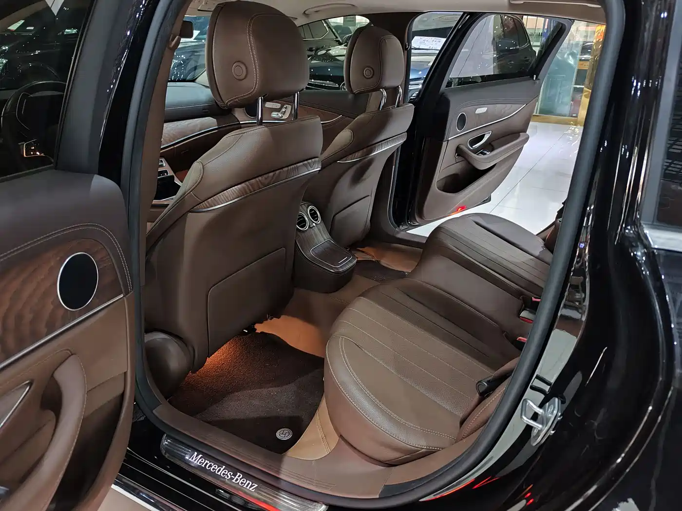 Mercedes-Benz E-Class 2023 Facelift E 300 L Fashion фото 6
