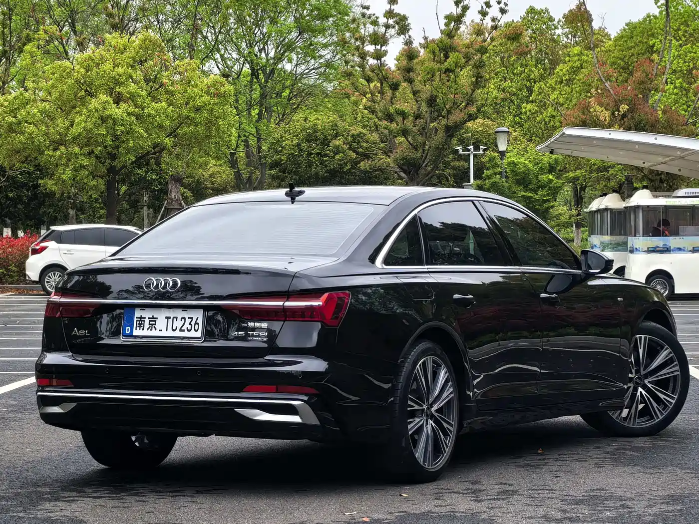 Audi A6L 2024 45 TFSI quattro Premium Dynamic фото 2
