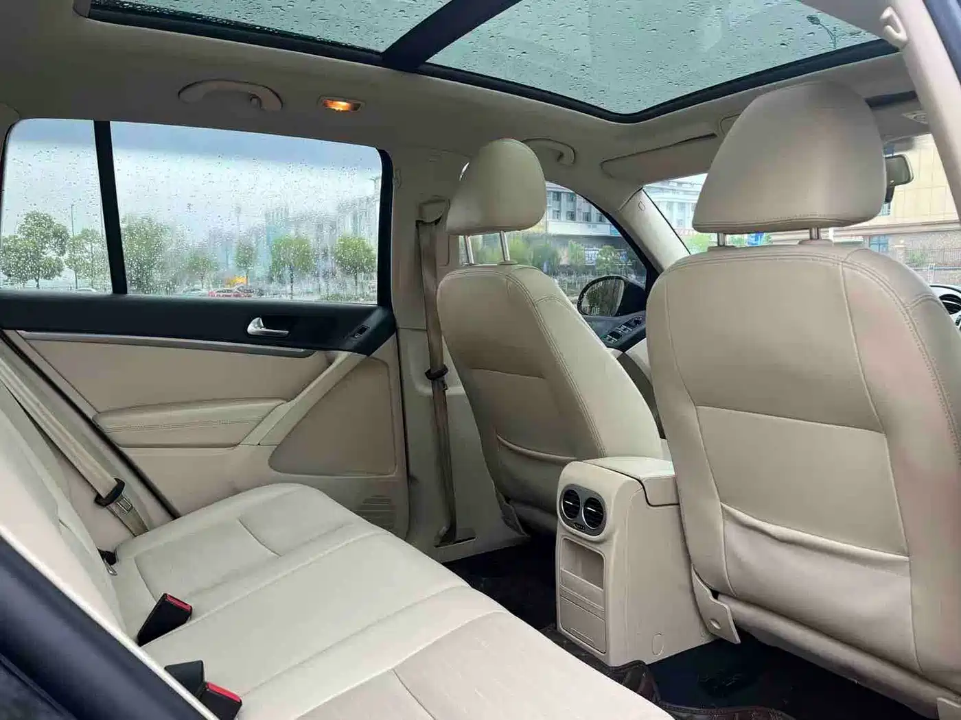 Volkswagen Tiguan 2015 1.8TSI Auto 4WD Style Vision Edition фото 11