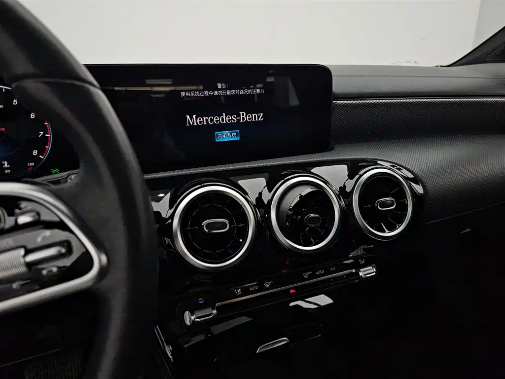 Mercedes-Benz A-Class 2021 Facelift A 180 L Sport Sedan фото 12