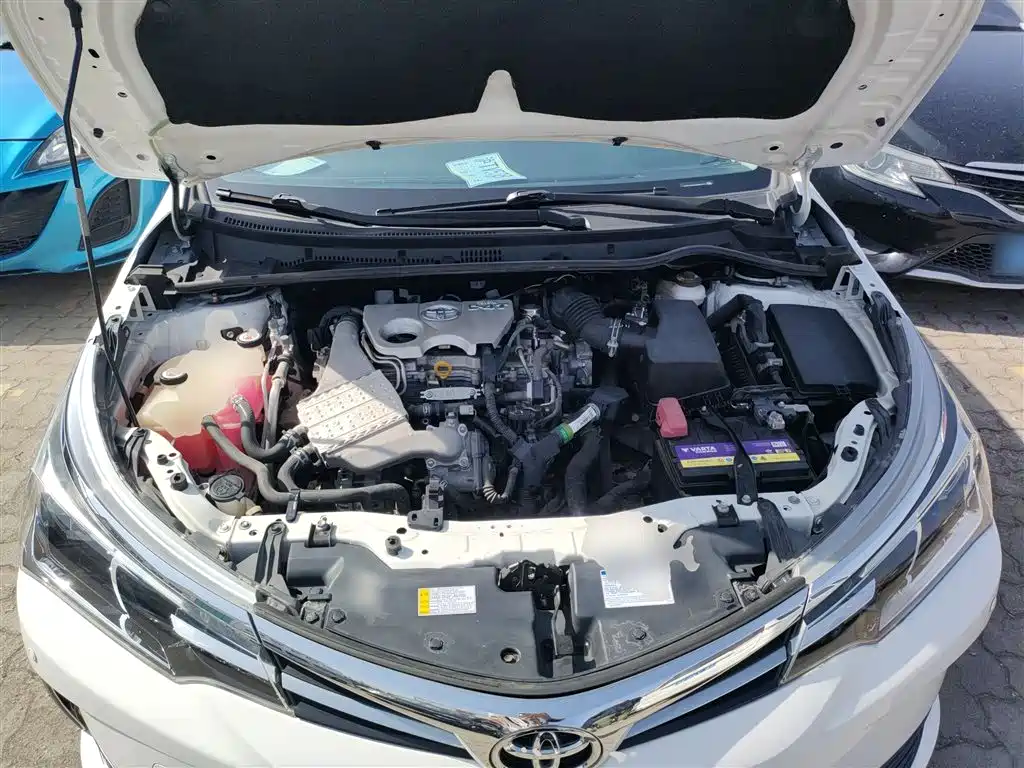 Toyota Corolla 2018 1.2T S-CVT GL Smart Edition фото 16