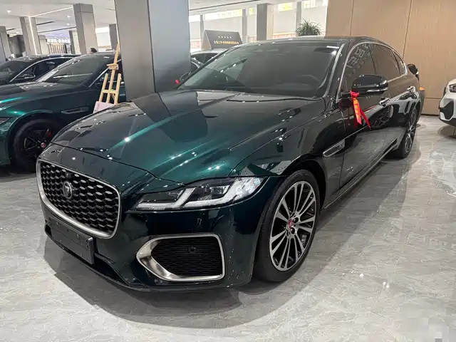 Jaguar XFL 2021