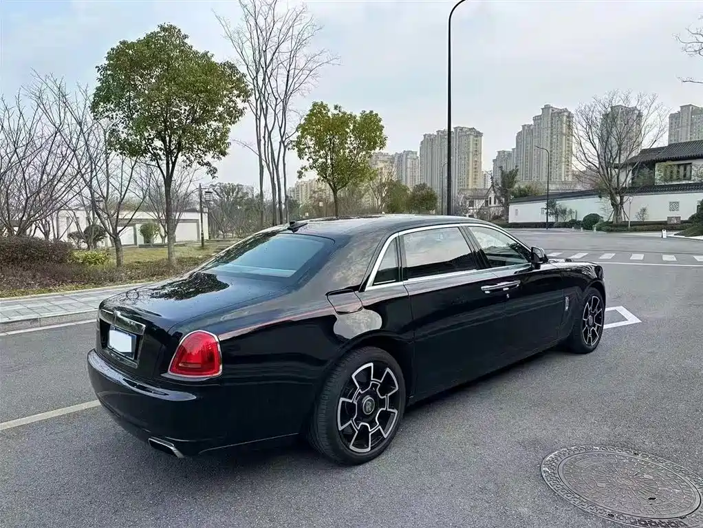 Rolls-Royce Ghost 2013 2012 6.6T Extended Version