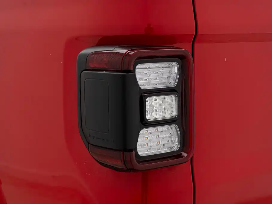 Jeep Gladiator 2023 2022 3.6L Pioneer Edition