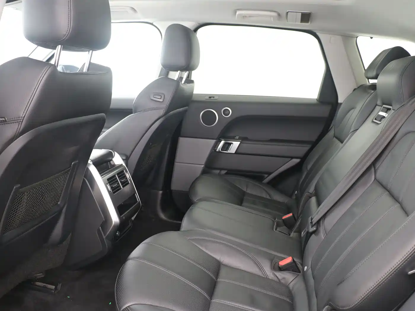 Land Rover Range Rover Sport 2017 3.0 SC V6 SE фото 10