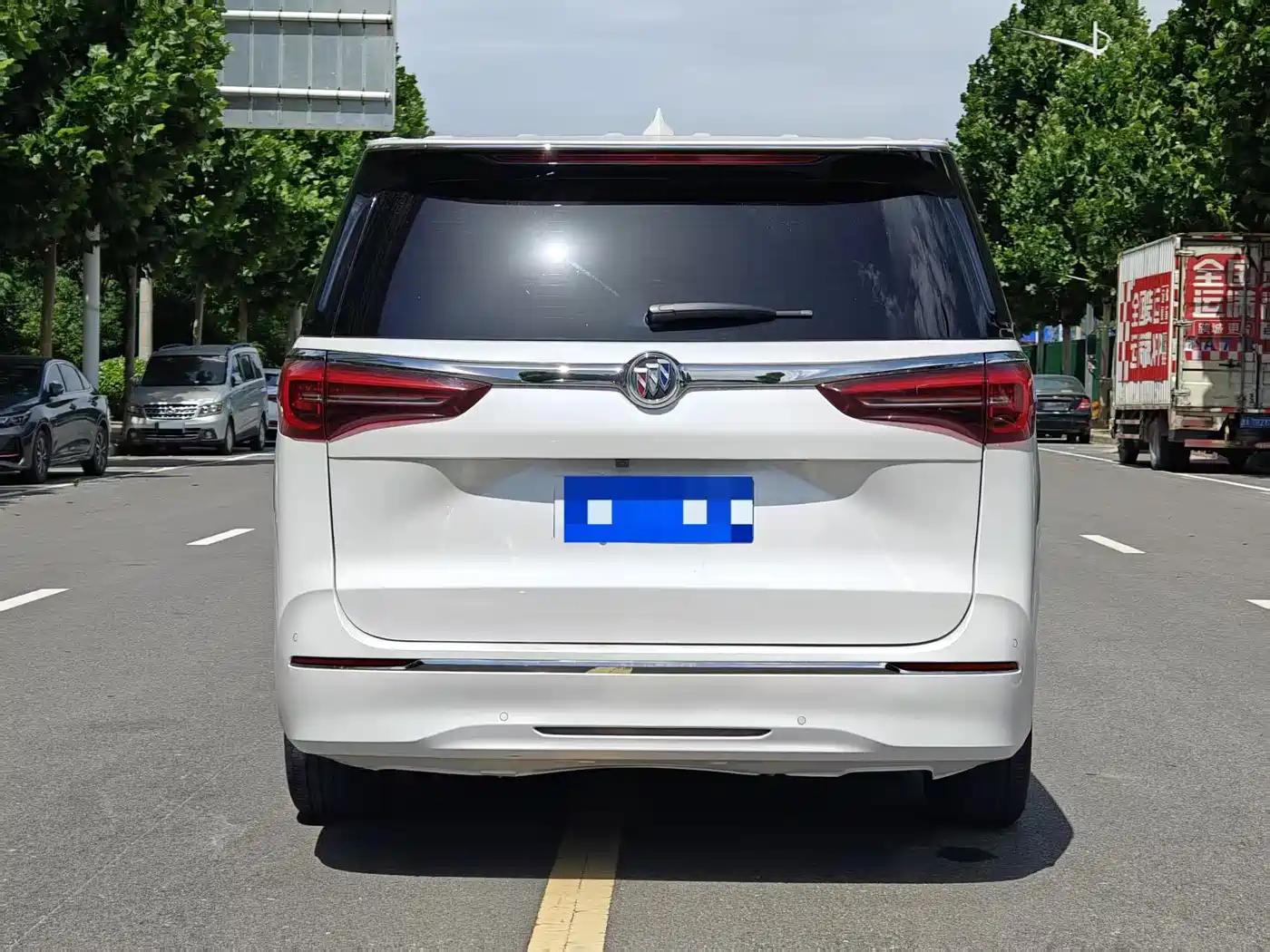 BUICK GL8