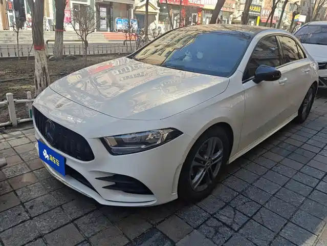 MERCEDES-BENZ A CLASS