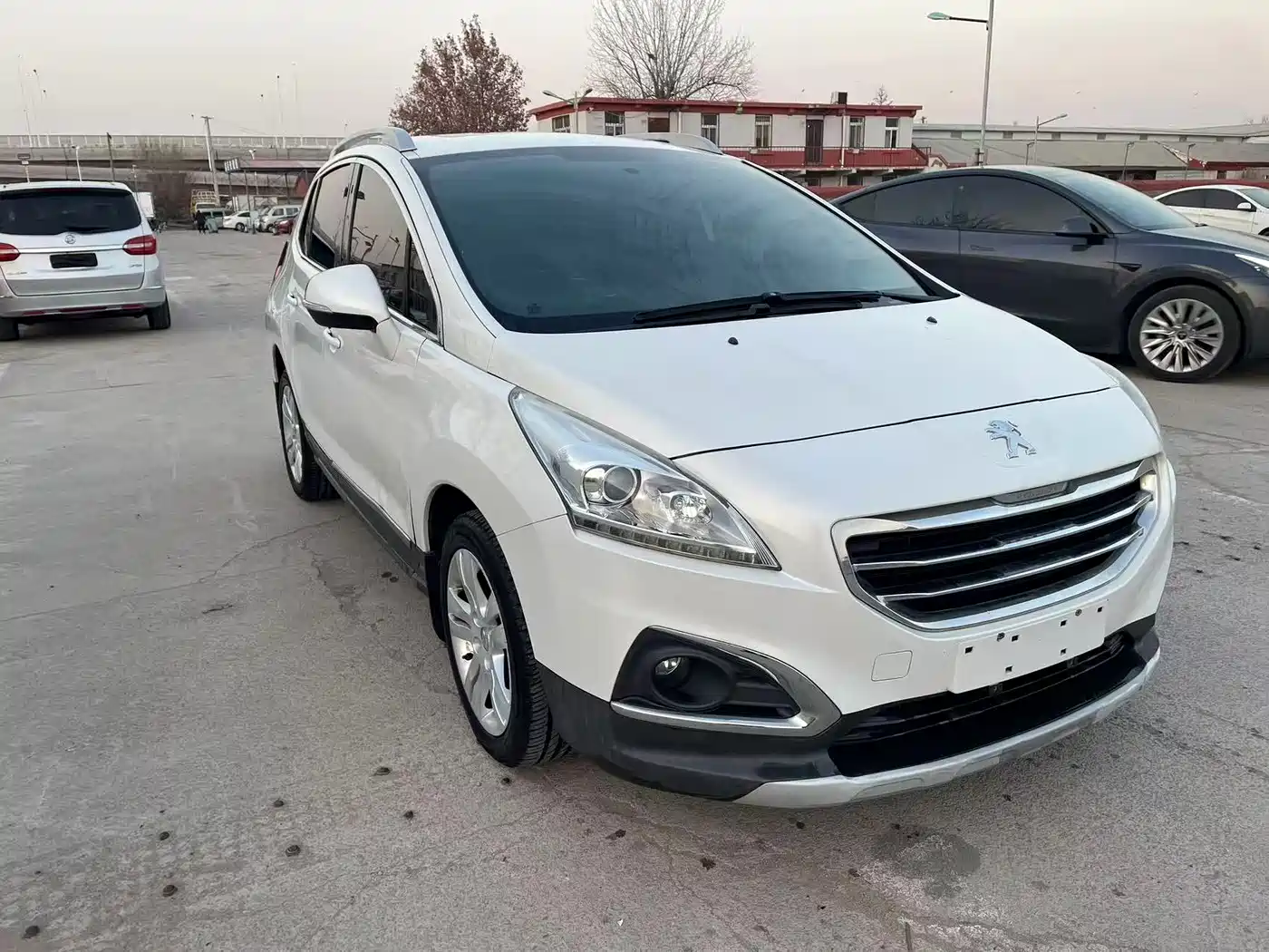 Peugeot 3008 2015 2.0L Automatic Classic Edition фото 3