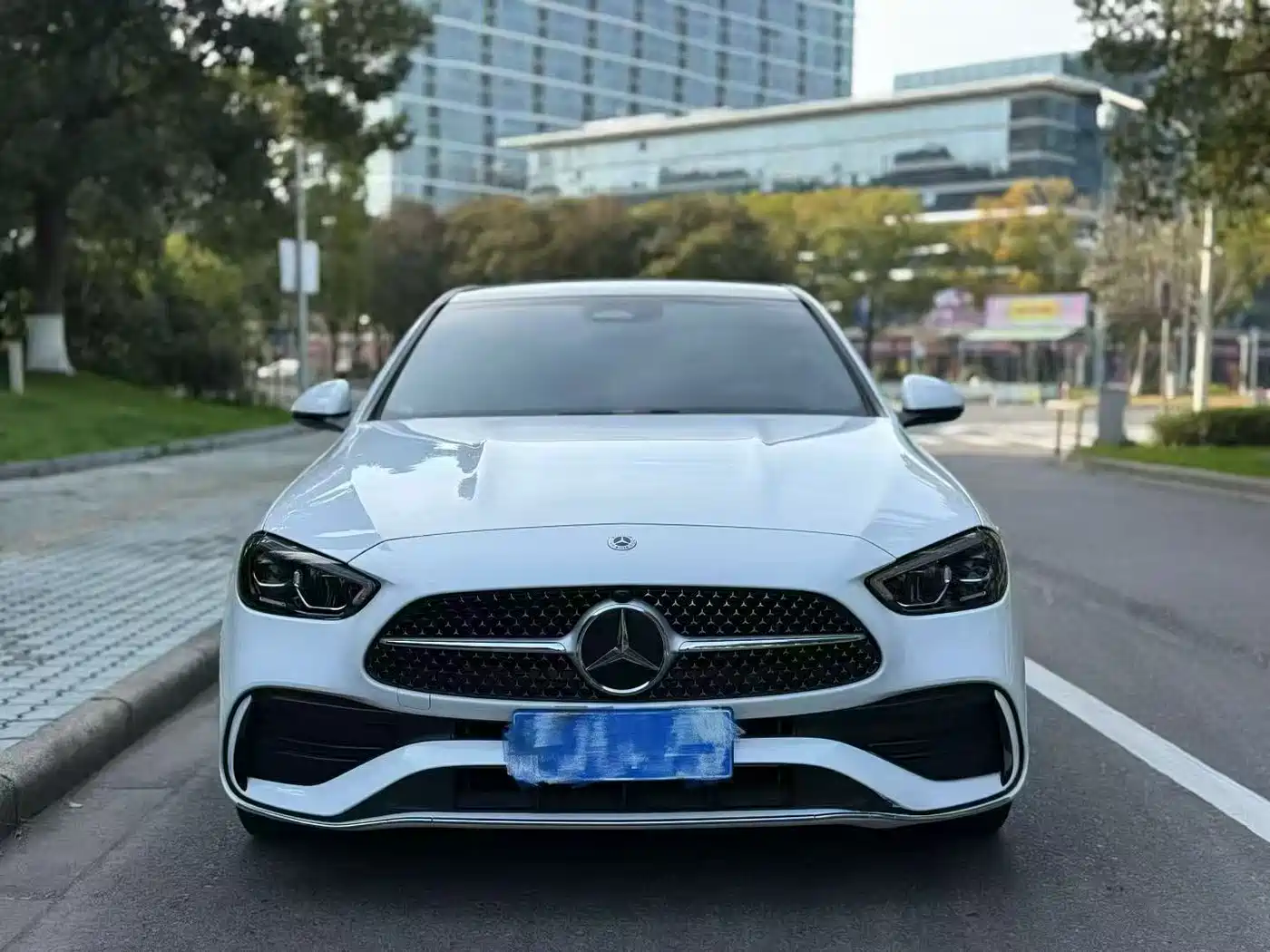 MERCEDES-BENZ CLASS C 2023