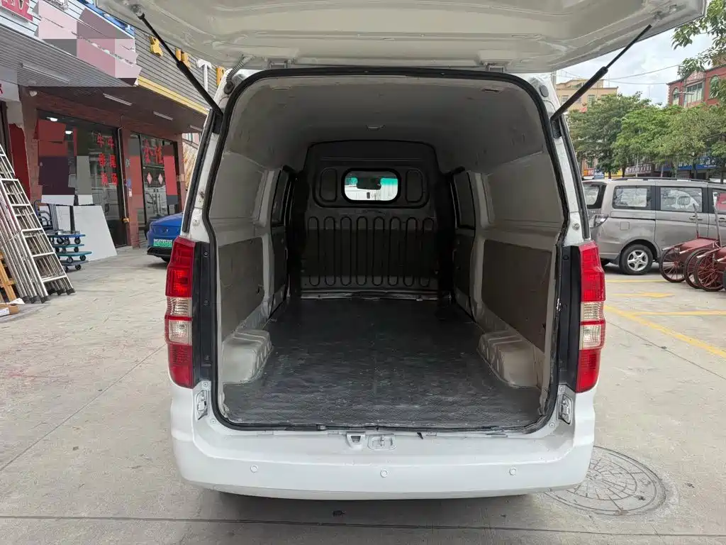 Yuan Cheng E5 2021 2022 E5L Pure Electric Van Guoxuan 39.9kWh