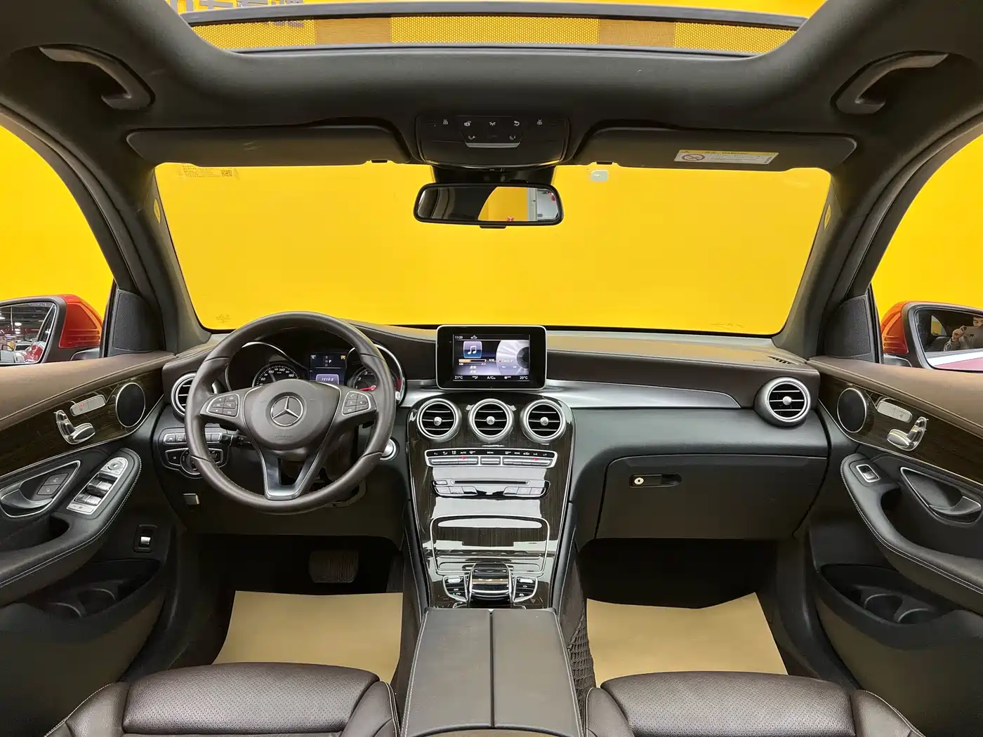 Mercedes-Benz GLC 2019 GLC 260 4MATIC Luxury фото 23