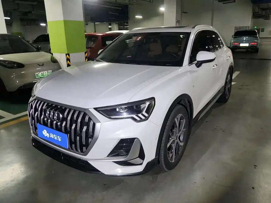 Фото 1 - Audi Q3