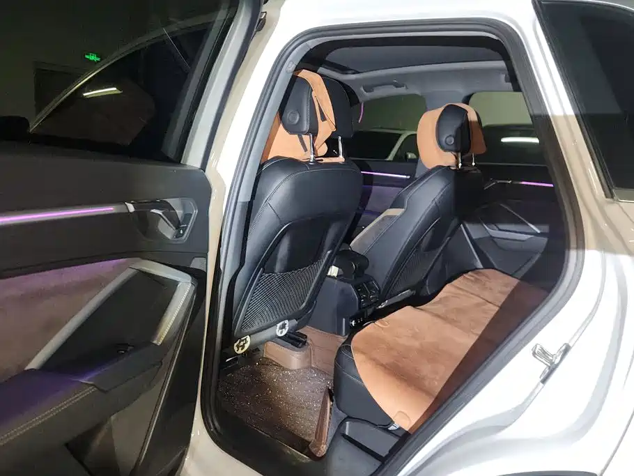 Фото 11 - Audi Q3