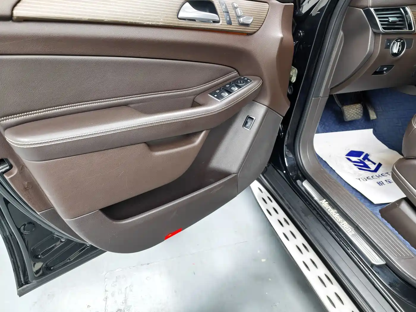 Mercedes-Benz GLE 2019 GLE 320 4MATIC Luxury Collector's Edition фото 5