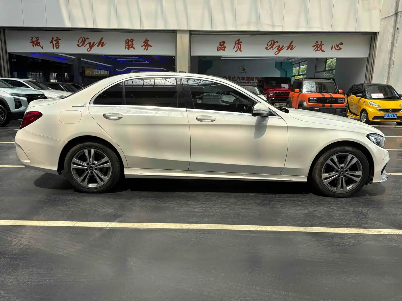 Mercedes-Benz C-Class 2017 Facelift C 200 L Sport Edition фото 7