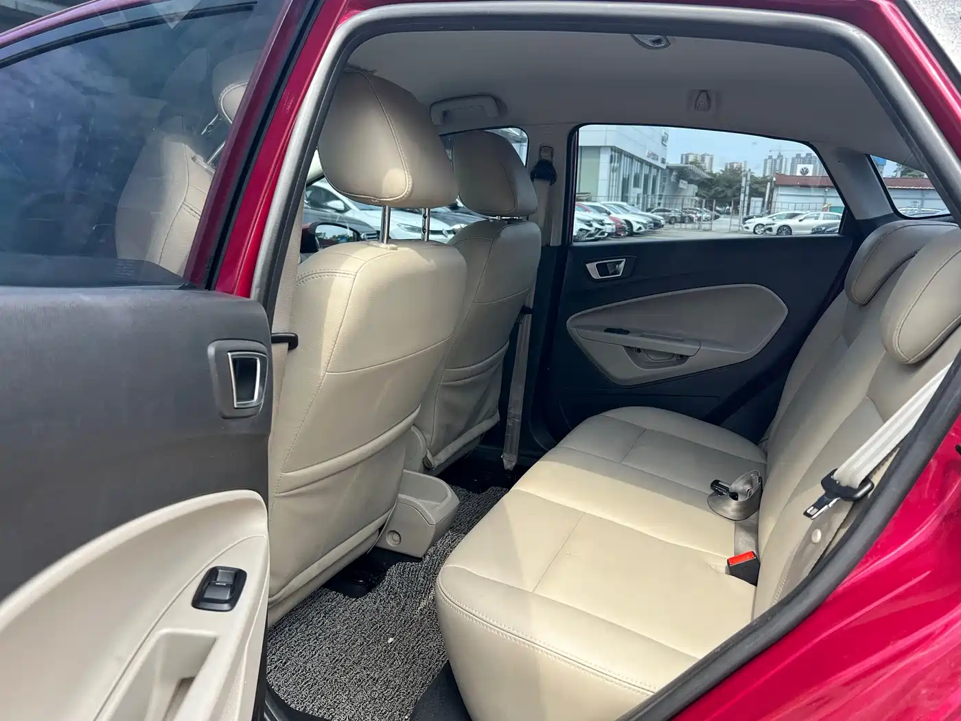 Ford Fiesta 2016 2013 Sedan 1.5L Automatic Fashion