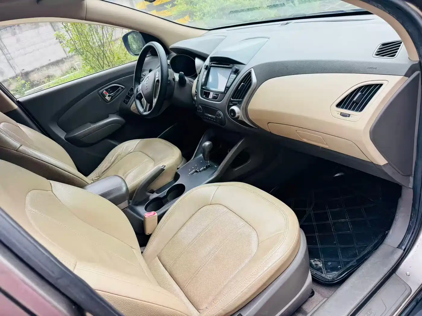 Hyundai Beijing Hyundai ix35 2010 2.4L Automatic 2WD Premium GLS фото 10