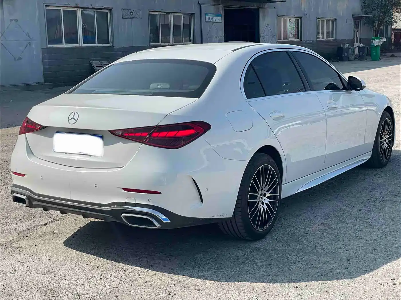 Mercedes-Benz C-Class 2023 Facelift C 200 L Sport Edition фото 3