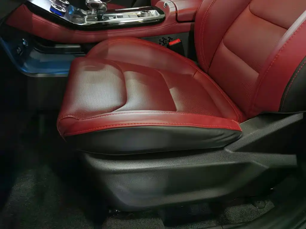 Jetour X70 PLUS 2021 2021 1.6T DCT Earth 7-Seater