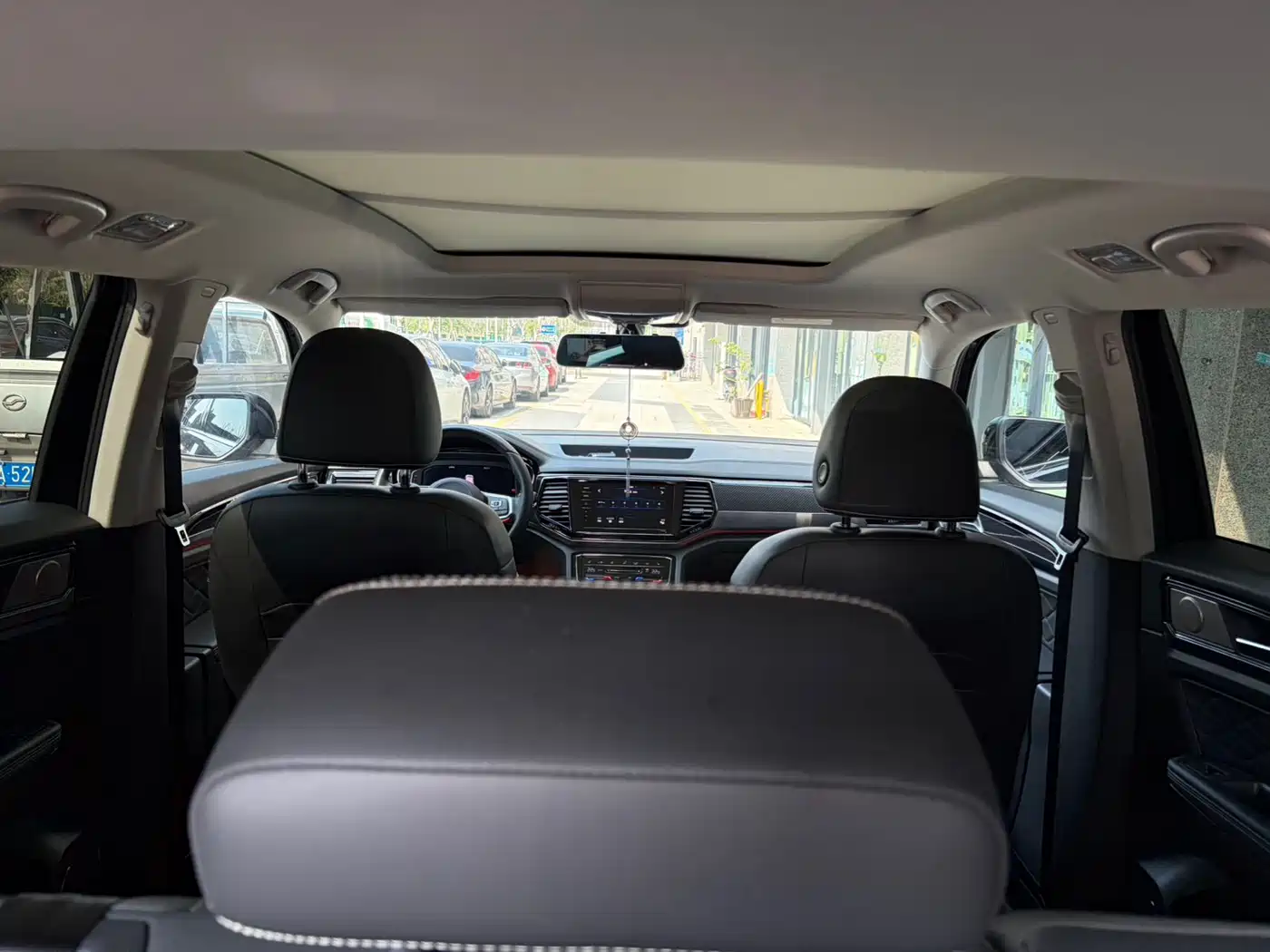 Volkswagen Teramont 2019 Teramont X 330TSI 2WD Premium Luxury Edition фото 15