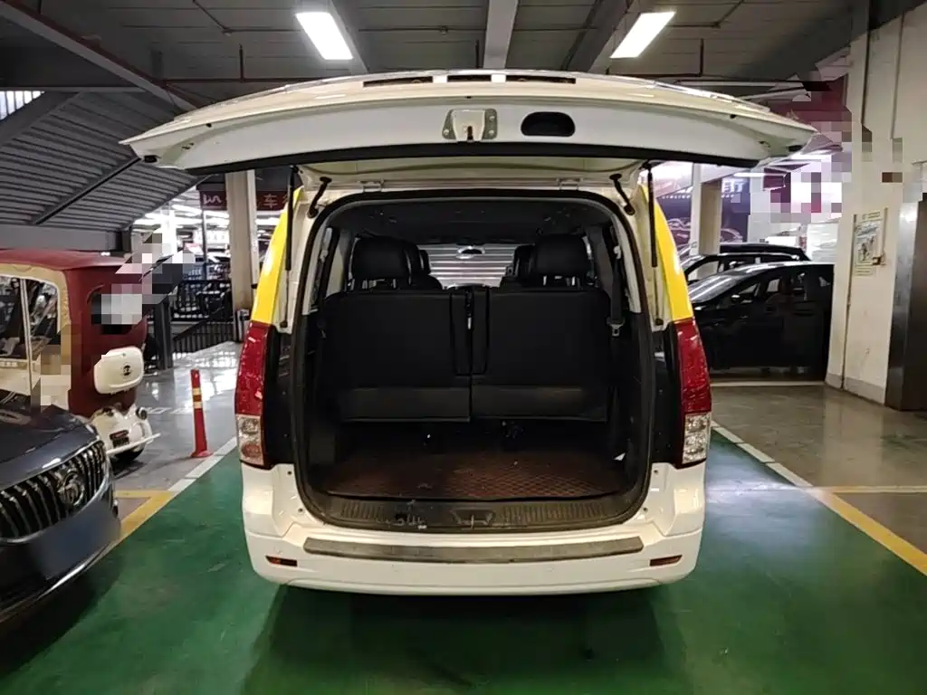 Dongfeng Fengxing Fengxing CM7 2016 2016 2.0T Manual Luxury