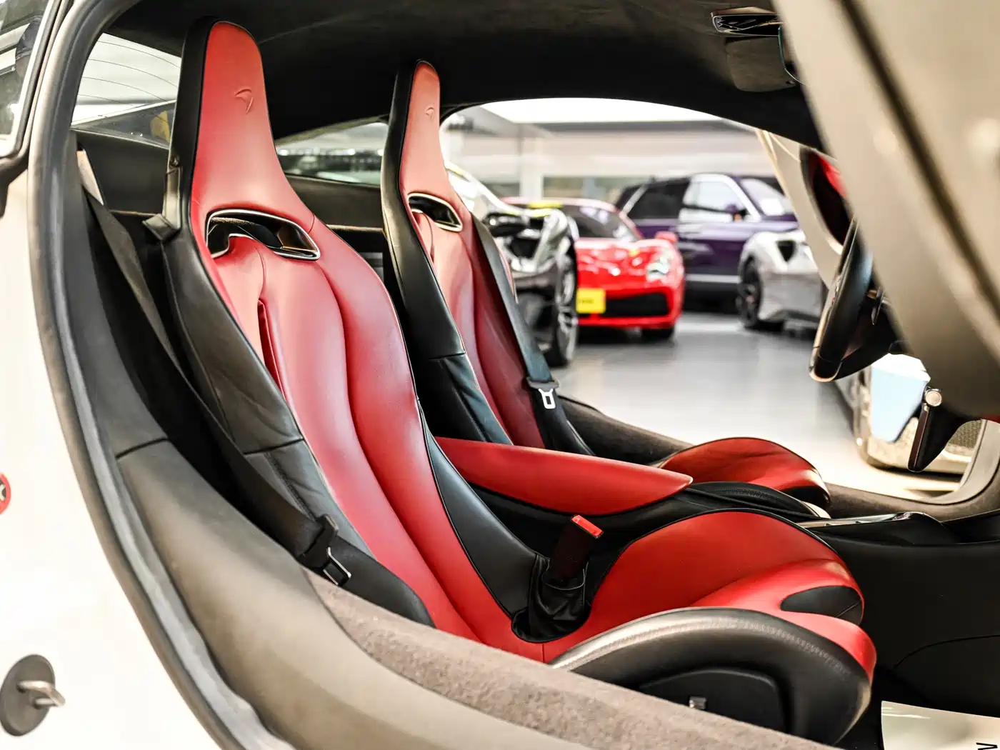 McLaren Artura 2025 2023 3.0T Hybrid Standard