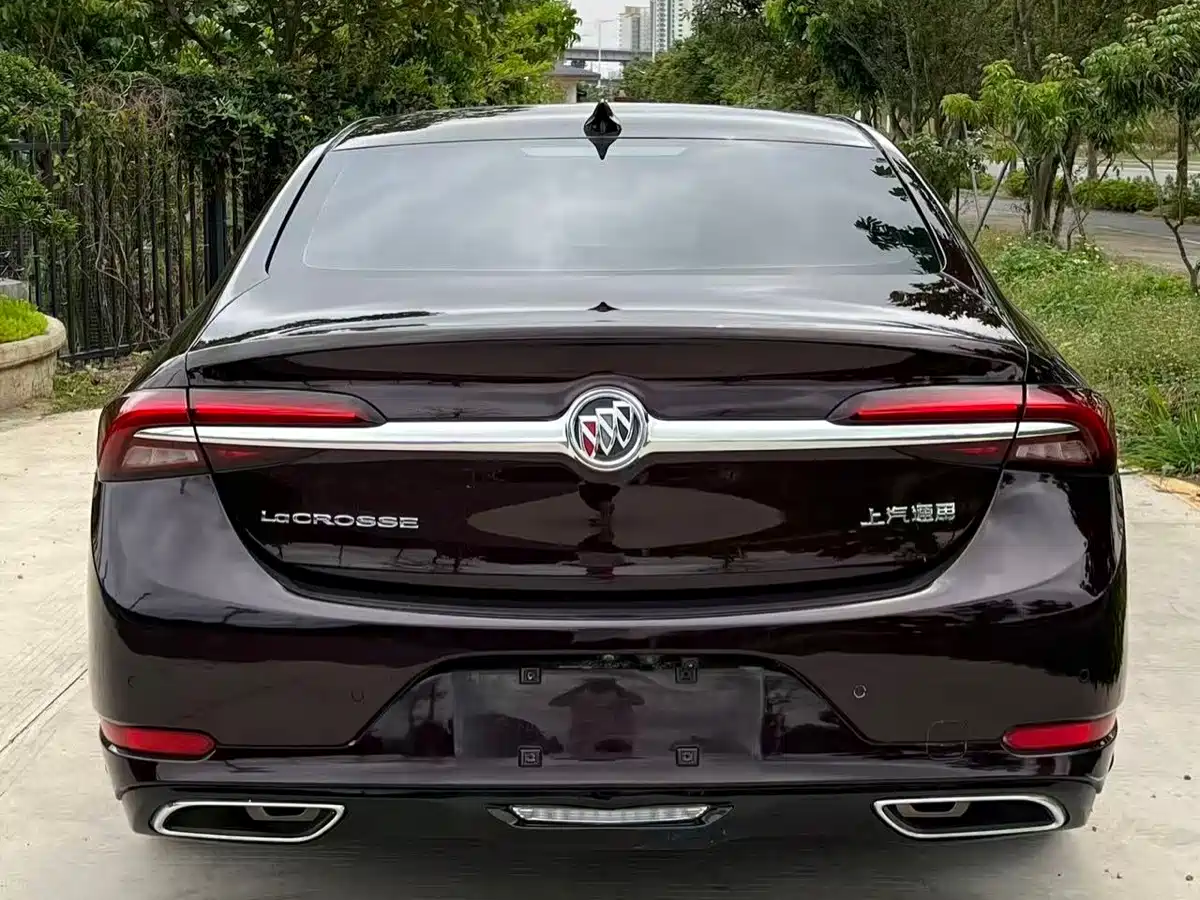 Buick LaCrosse 2022 Avenir First Edition фото 23