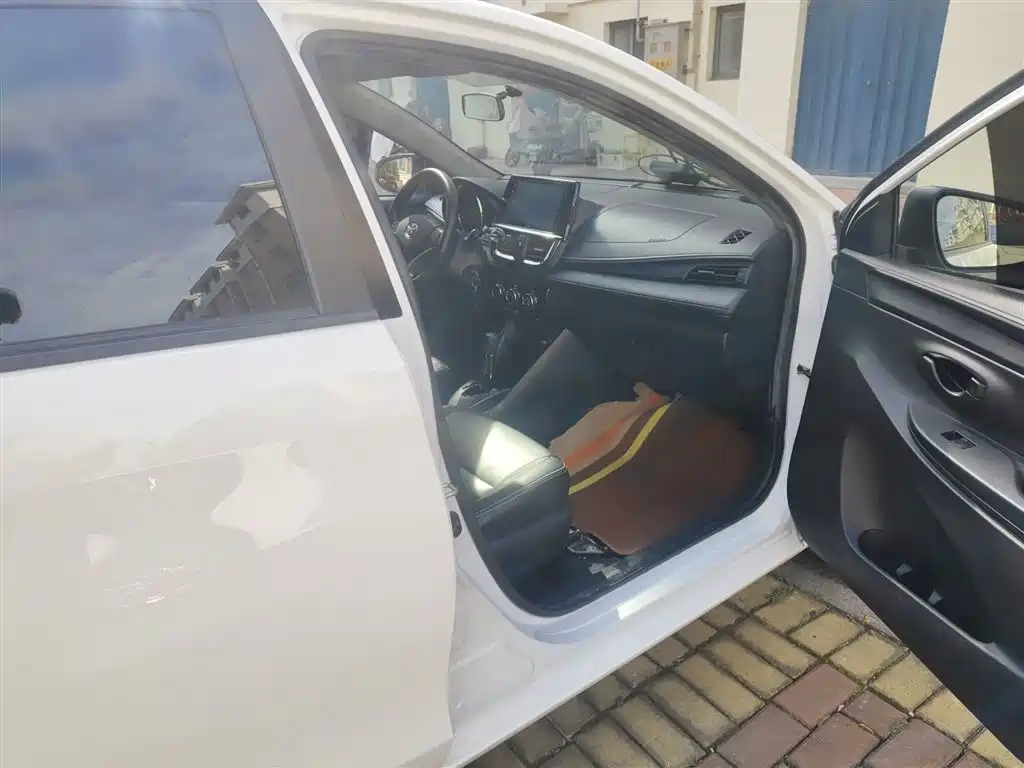 Toyota Vios FS 2021 1.5L CVT Fengchi Edition фото 20