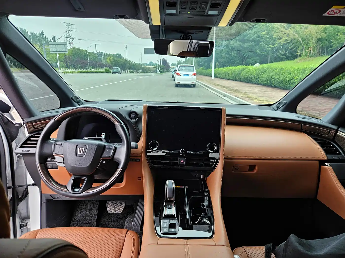 Toyota Vellfire 2025 2024 Crown Hybrid 2.5L Executive Premium Edition