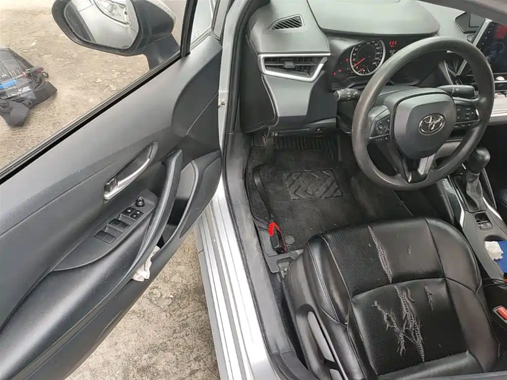 Toyota Levin 2019 185T CVT Entry Edition China VI фото 16