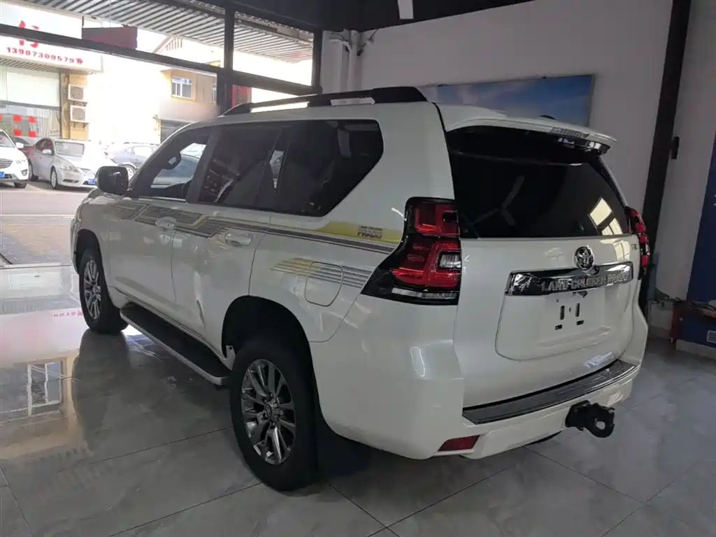 Toyota Prado 2018 3.5L Auto TX фото 5