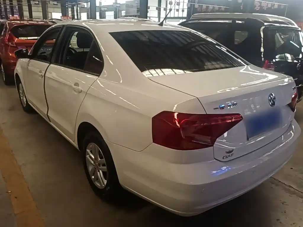 Volkswagen Jetta 2017 1.5L Automatic Fashion фото 5