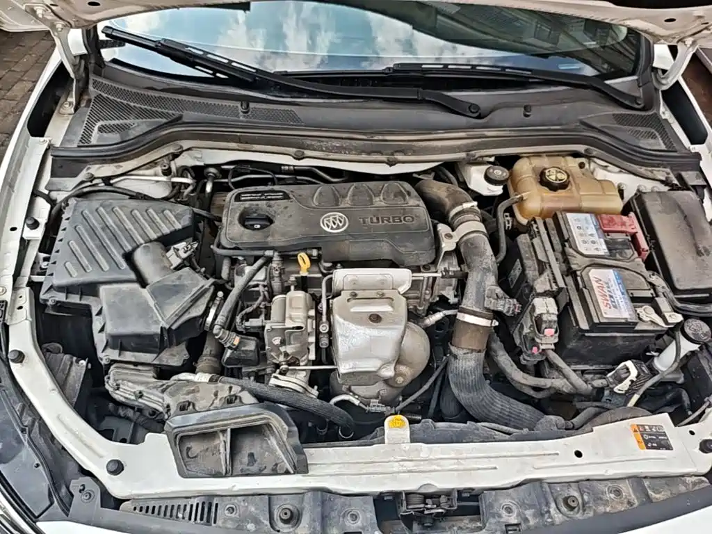 Фото 20 - Buick Excelle