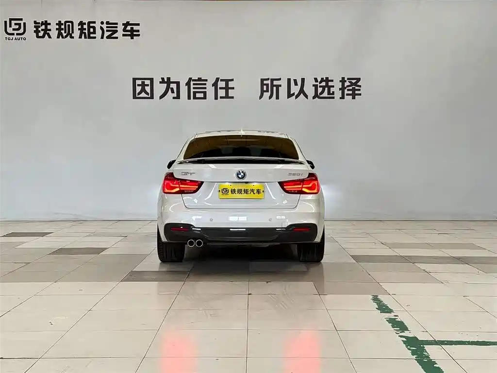 BMW 3 Series GT 2020 320i M Sport Package фото 6