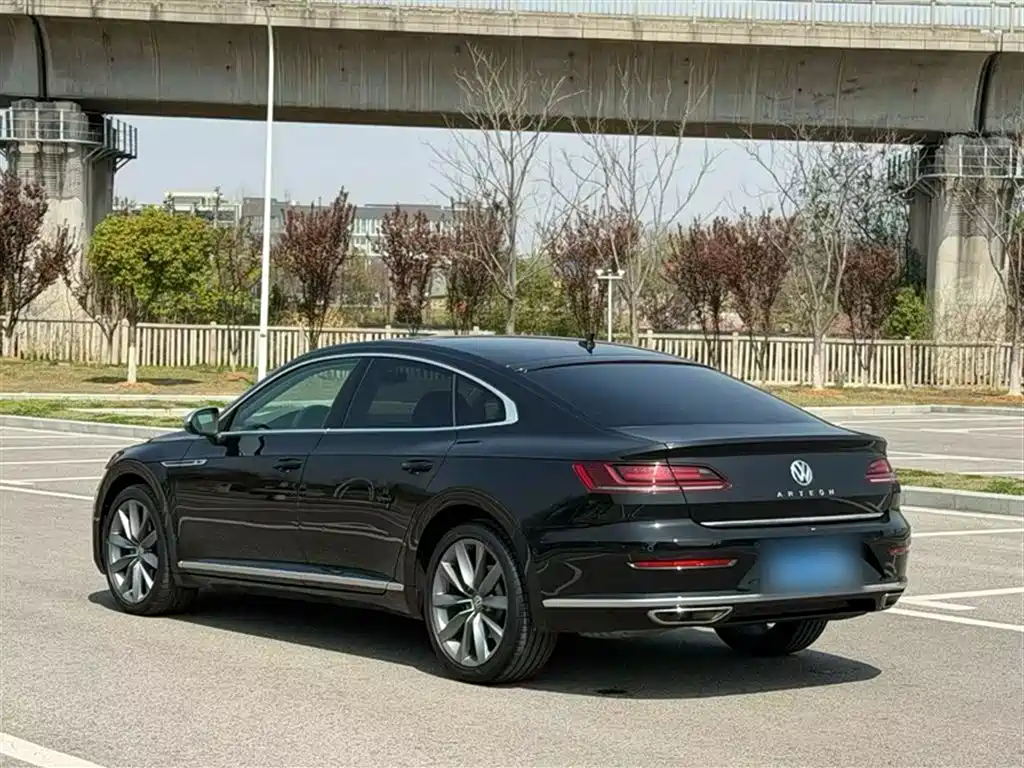 Volkswagen FAW-Volkswagen CC 2019 380TSI Radiance Edition China VI фото 10