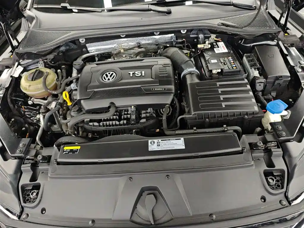 Volkswagen FAW-Volkswagen CC 2019 380TSI Radiance Edition China VI фото 19