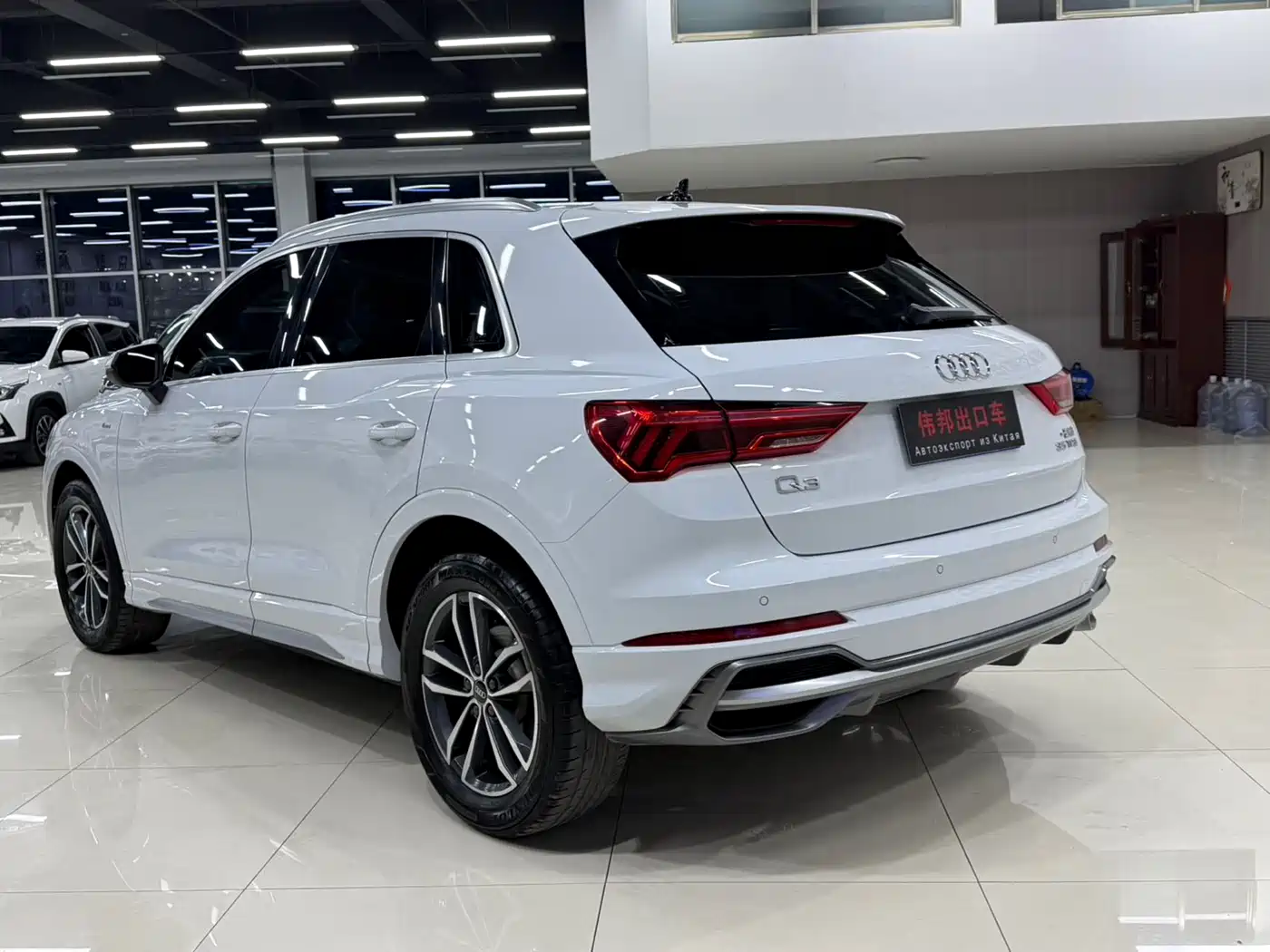 Audi Q3 2022 35 TFSI Progressive Dynamic фото 4