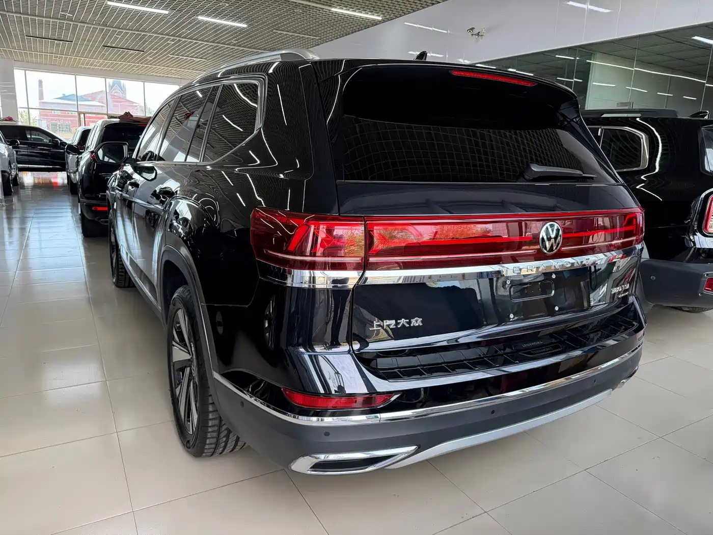 Volkswagen Teramont 2021 380TSI 4WD Premium Luxury Edition фото 11
