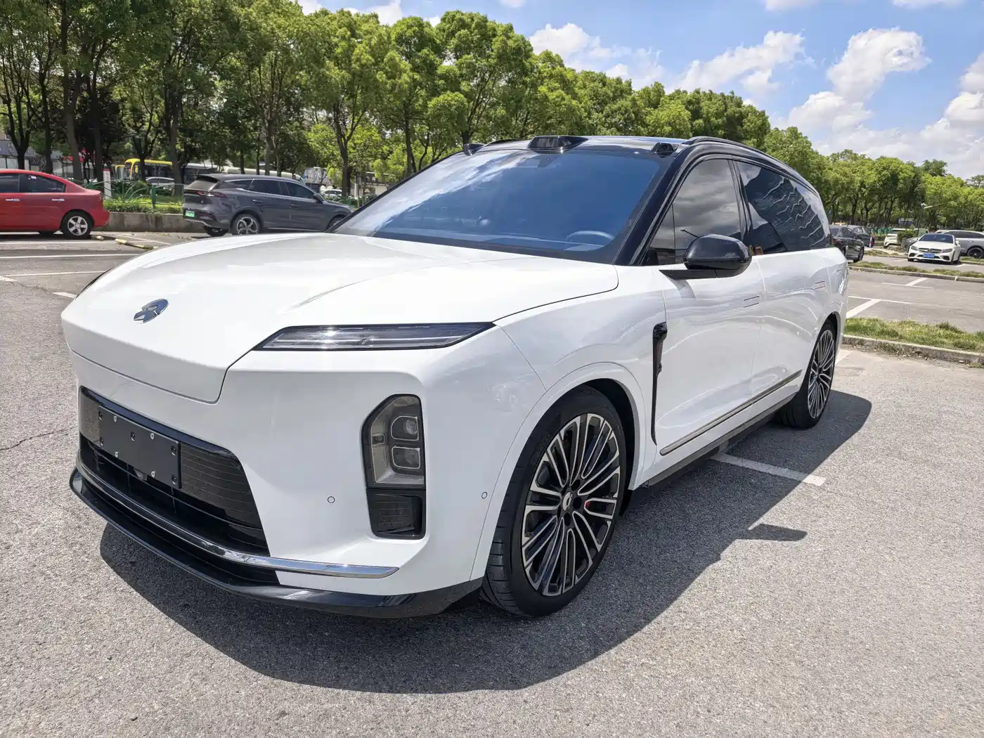 NIO ES8 2025 Base Model
