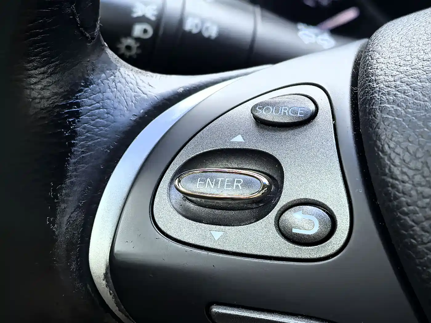 Infiniti Q70 2015 Q70L 2.5L Enjoyment Edition фото 48