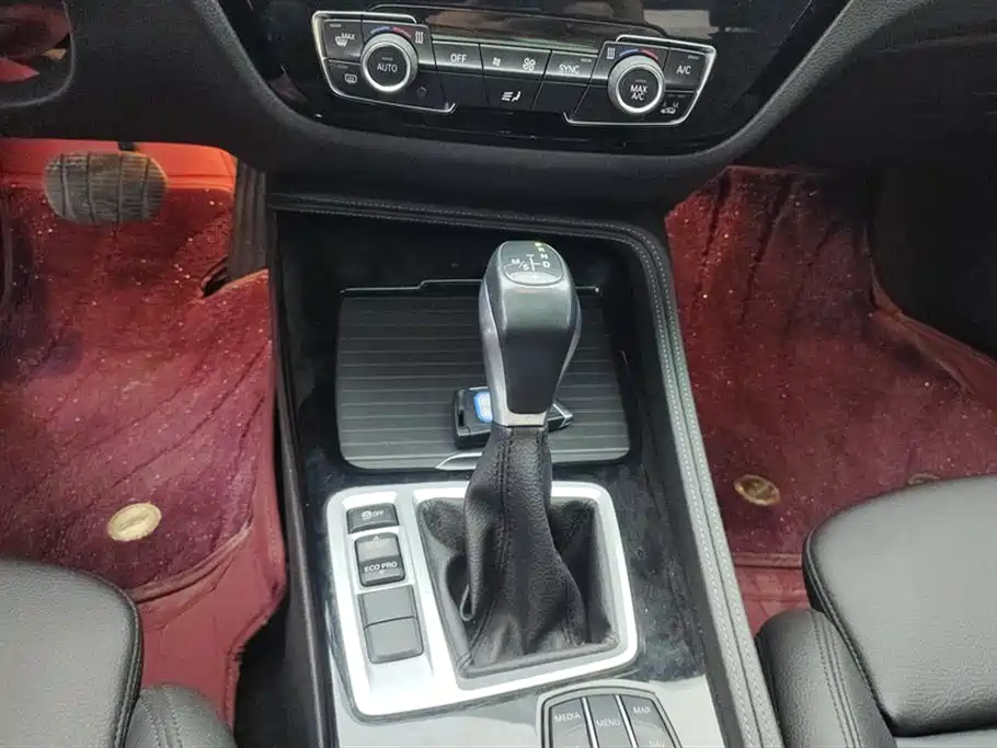 BMW 1 Series 2018 118i Design Package фото 16