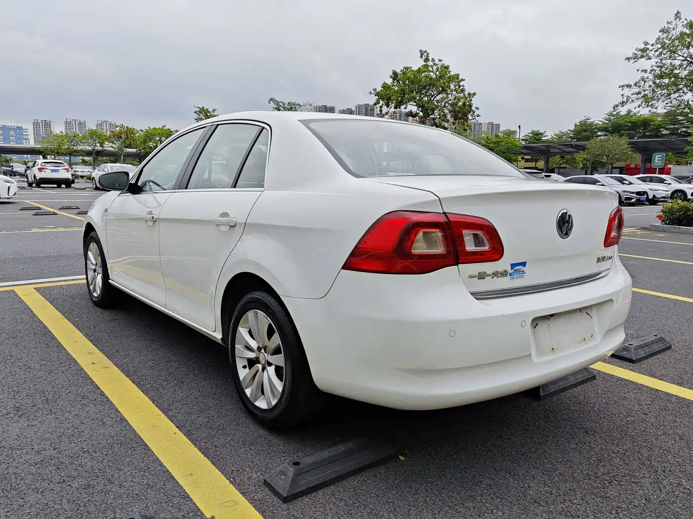 Volkswagen Bora 2011 1.4T AT Sportline фото 5