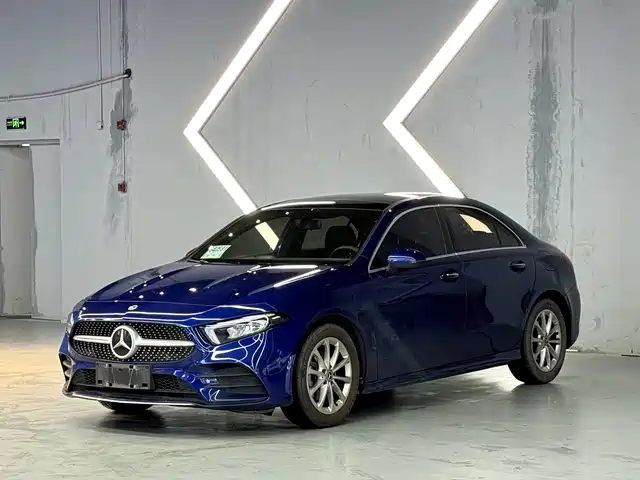 MERCEDES-BENZ A CLASS