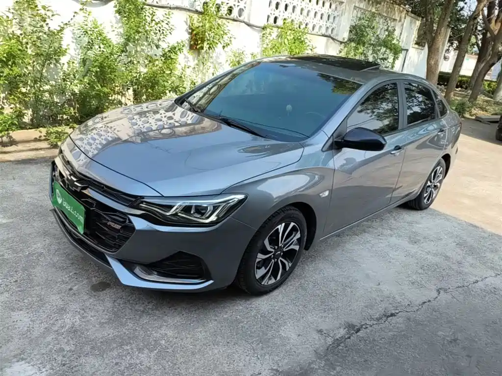 Chevrolet Monza 2019 RS 330T Auto Smooth Edition China VI