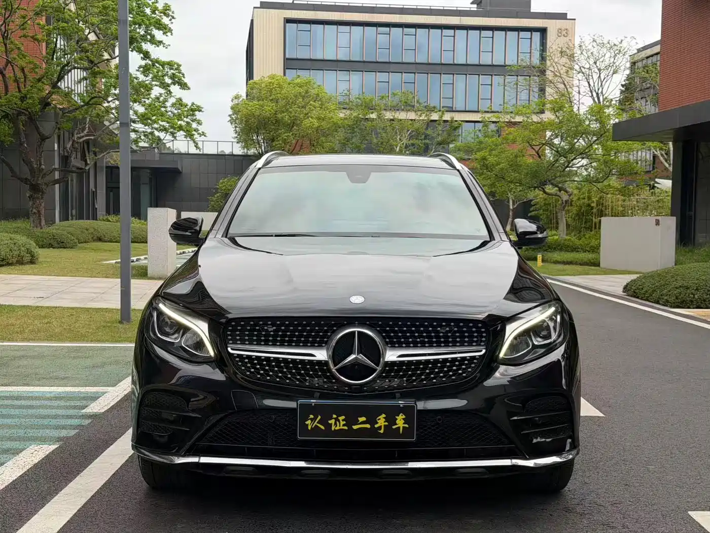 Mercedes-Benz GLC 2017 GLC 260 4MATIC Dynamic фото 2