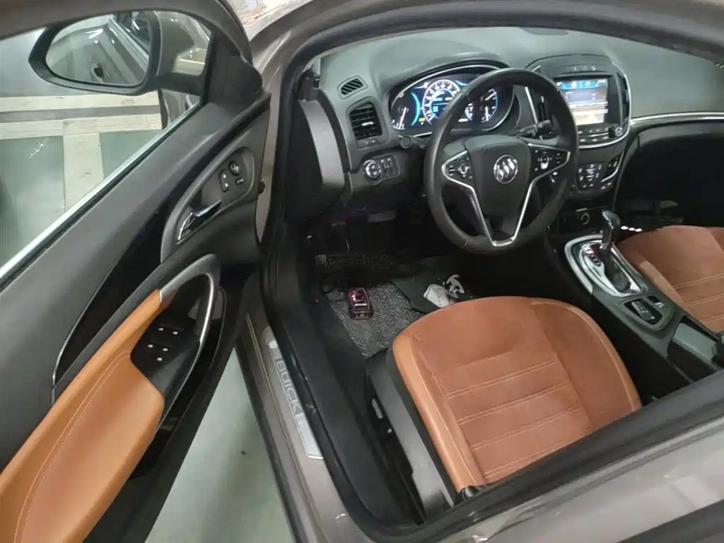 Buick Regal 2015 1.6T Elite Tech Edition фото 16